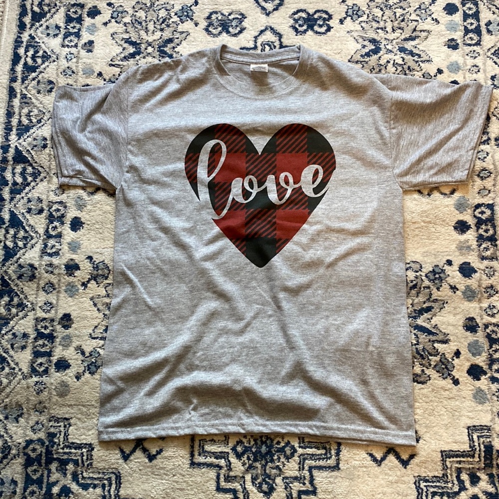 Love Tee